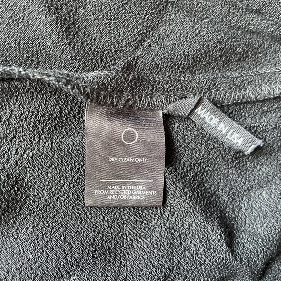 Reformation Mid Length Black Skirt - Picture 4 of 4